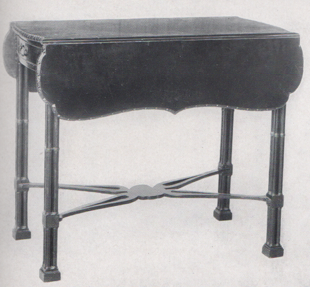 Chippendale Dropleaf Table